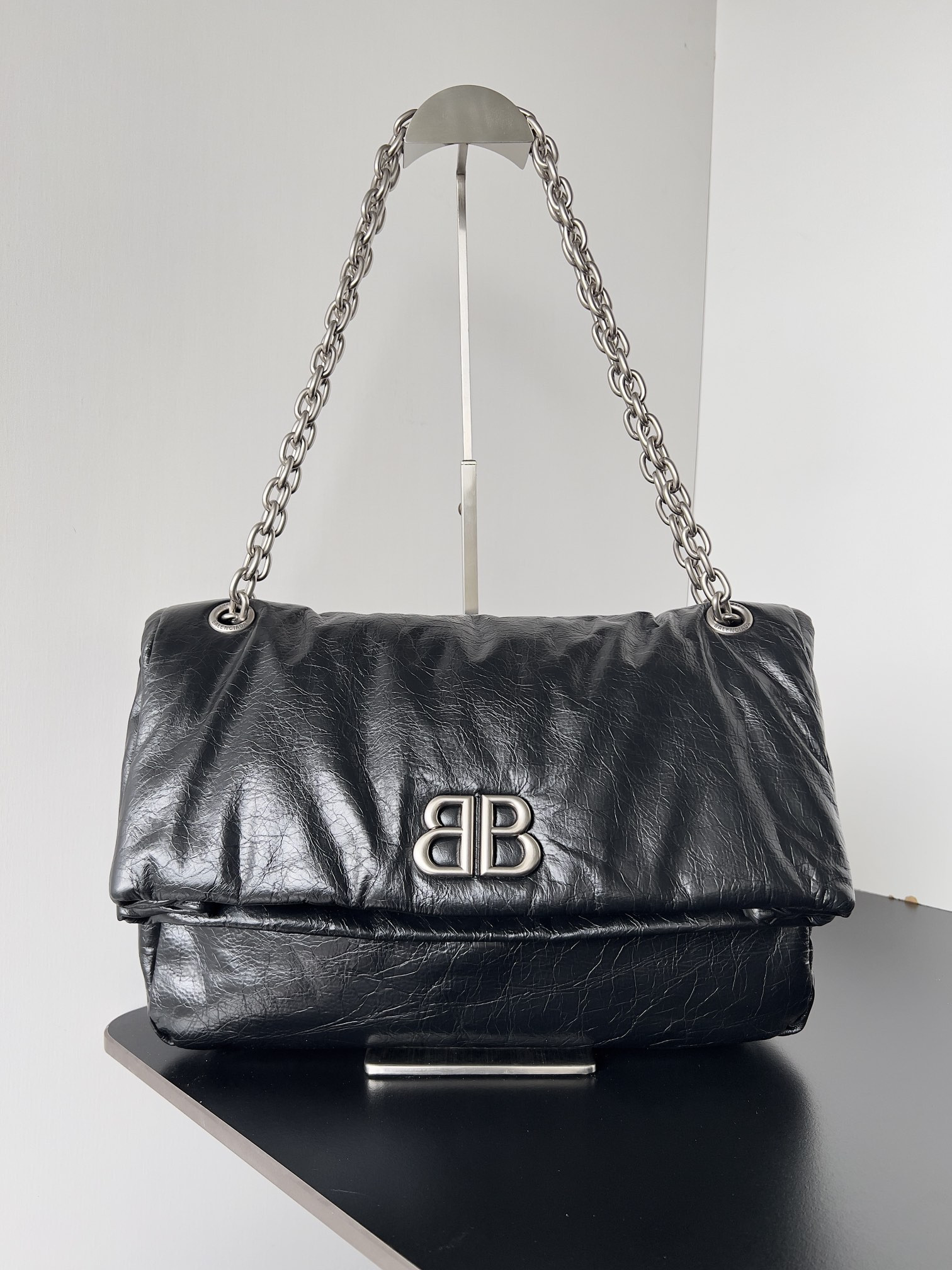 Ba1en*iaga Monaco Chain Bag Medium 32.5x22x9.9cm