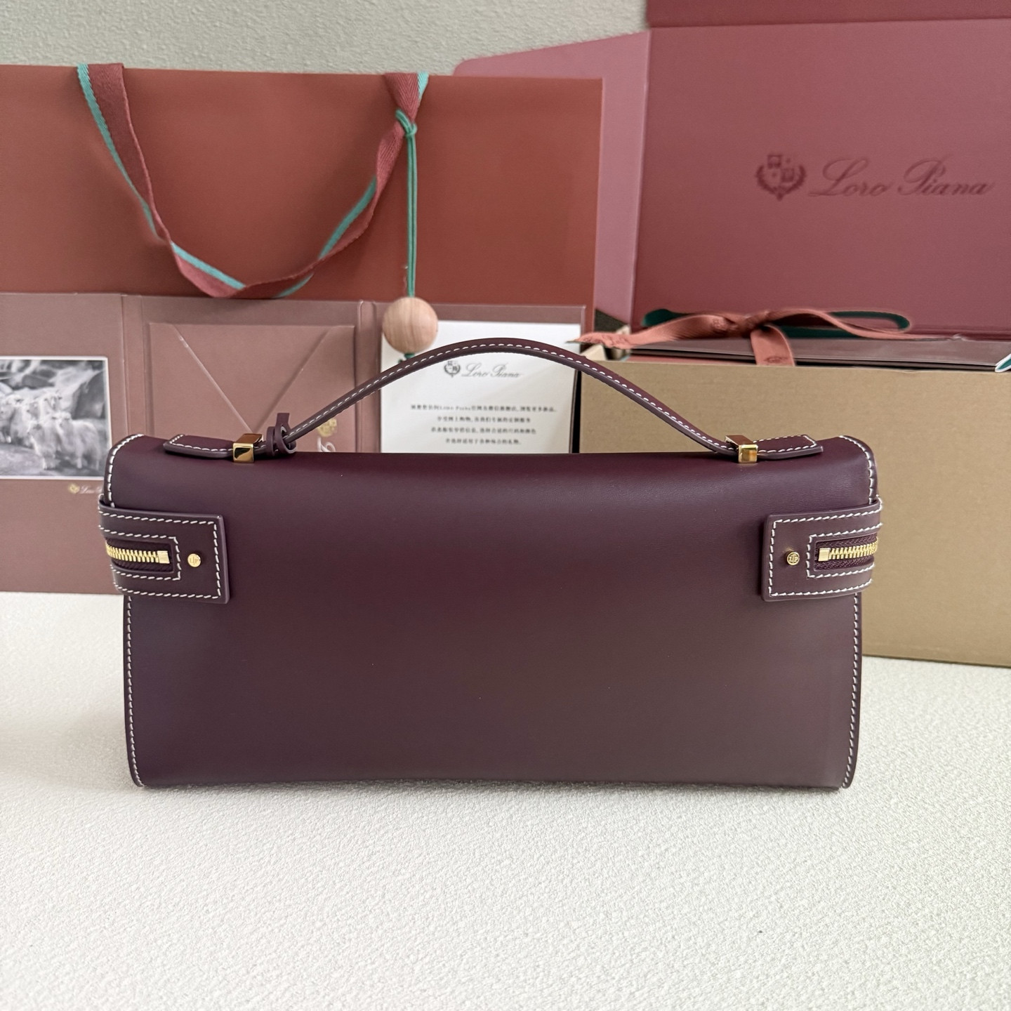 L0r0 P1ana Extra Clutch L29 29x14x3cm