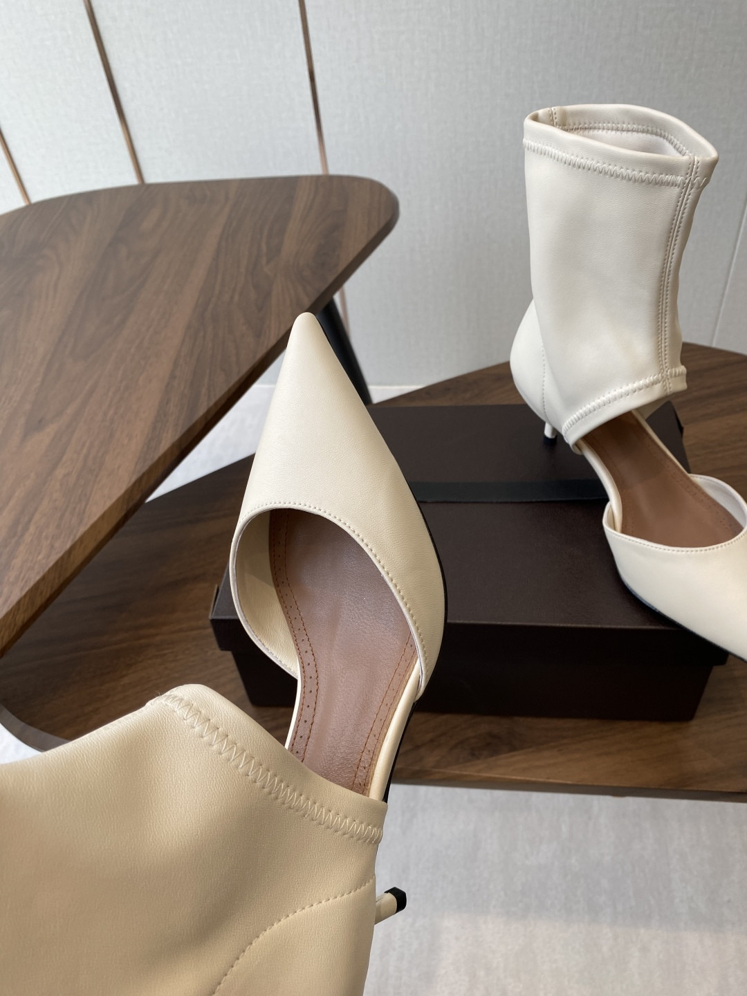 UA A1a1a LOW BOOTS 5.5cm Heel