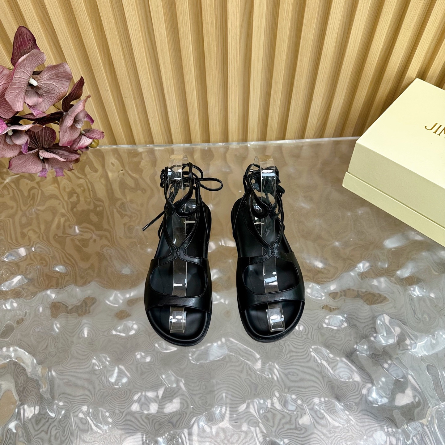 UA J1m*y Ch00 Sandals