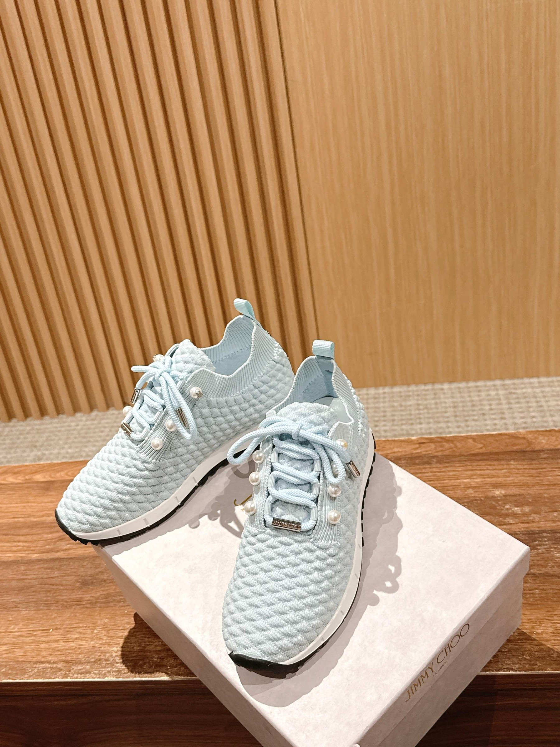 UA J1m*y Ch00 Casual Sneakers