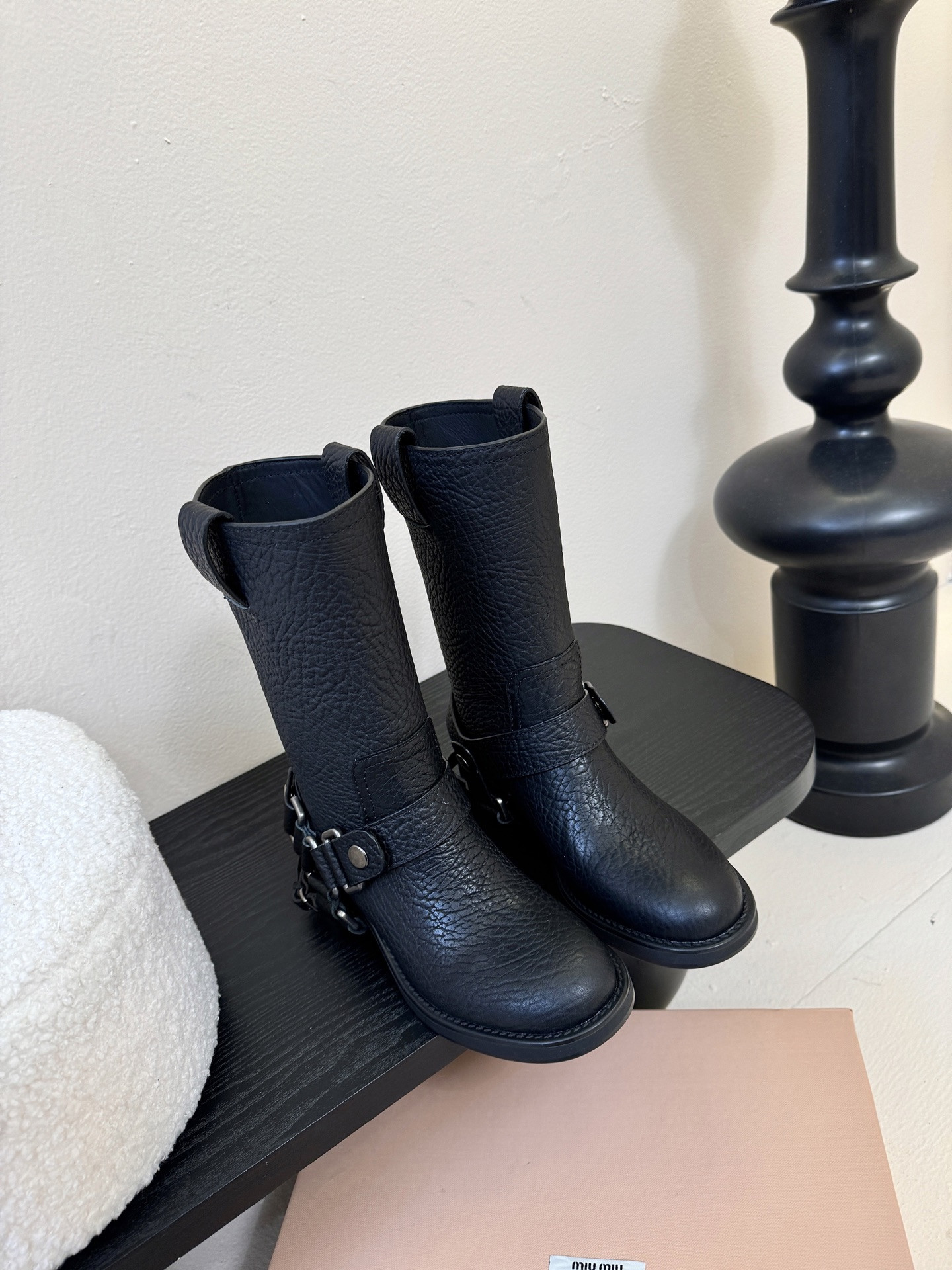 ua M1v M1v boot
