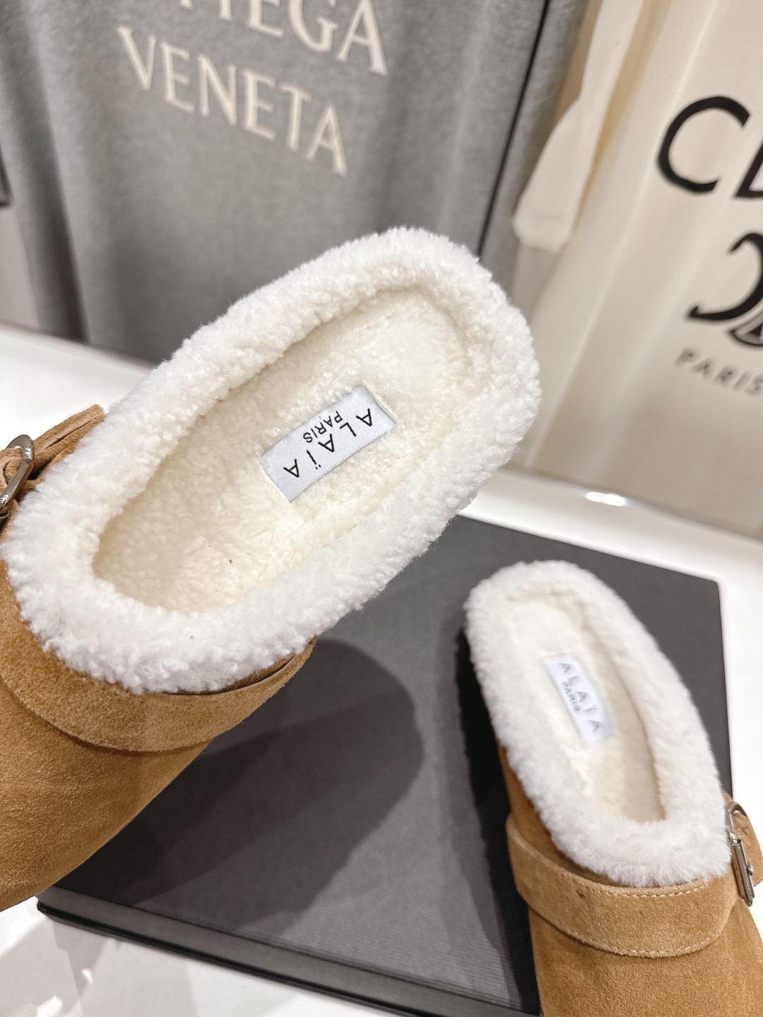 ua A1a1a flat mules