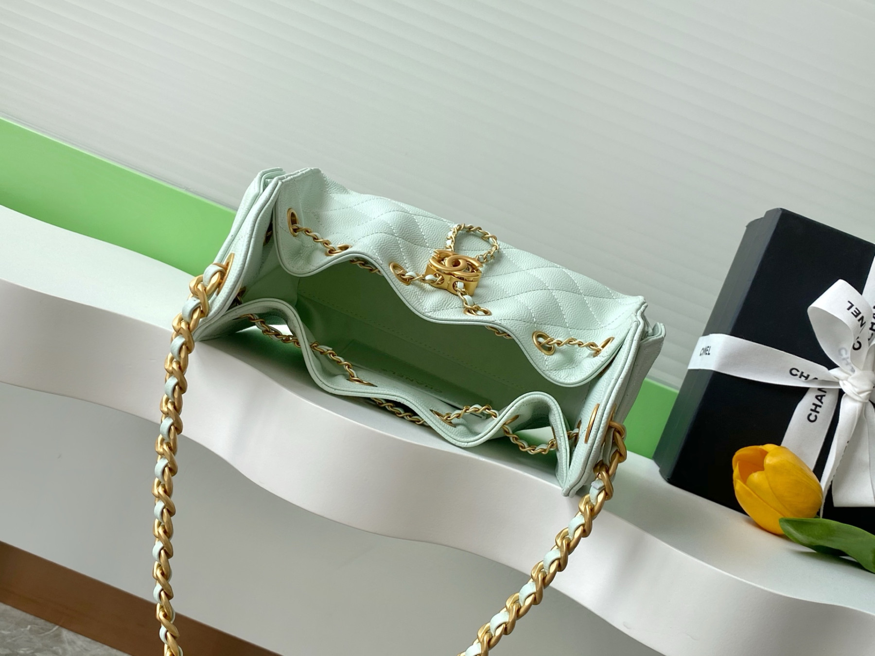 Ch**el 25C Bucket Bag 20x22x12.5cm