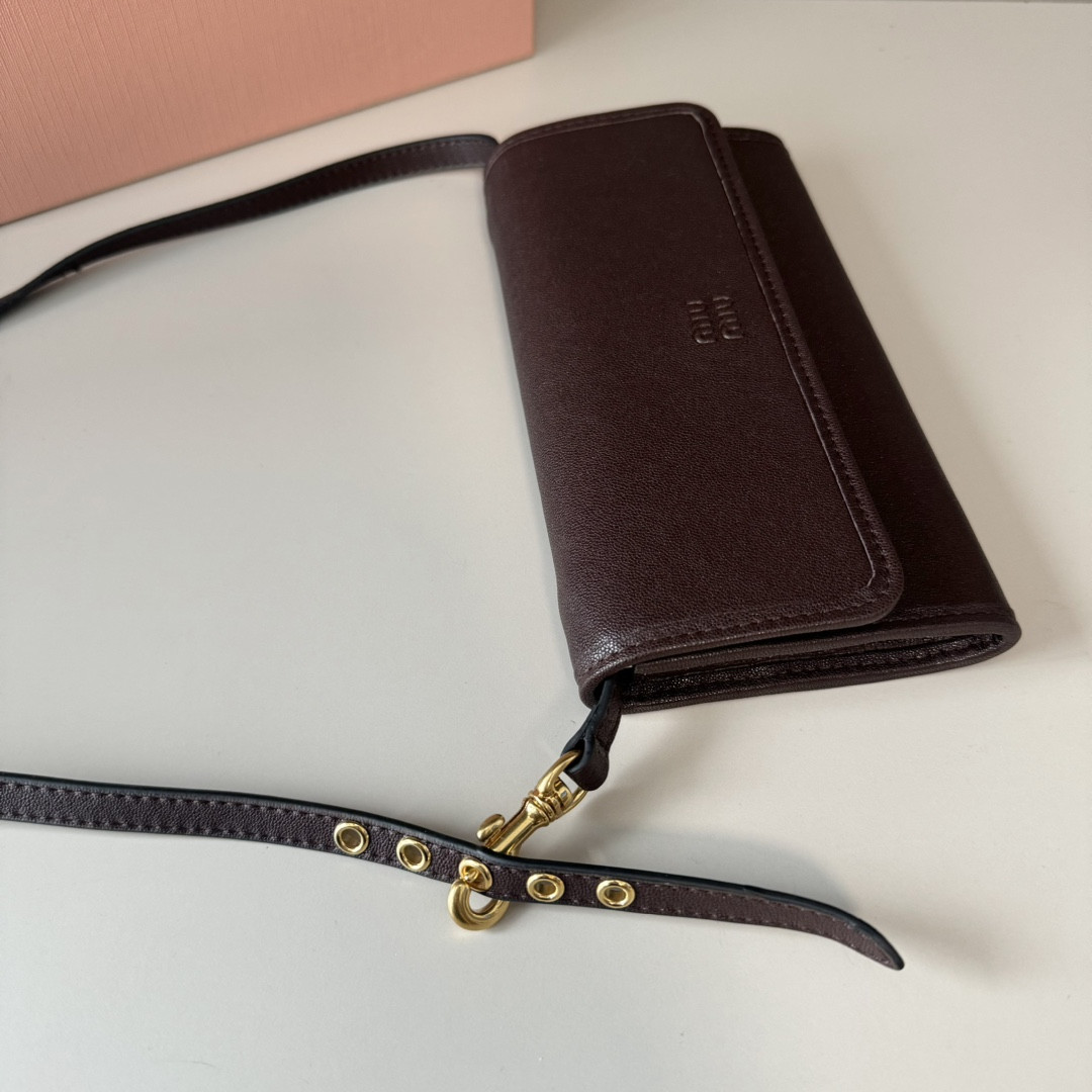 M1v M1v nappa leather wallet with shoulder strap 19x9.5x2cm
