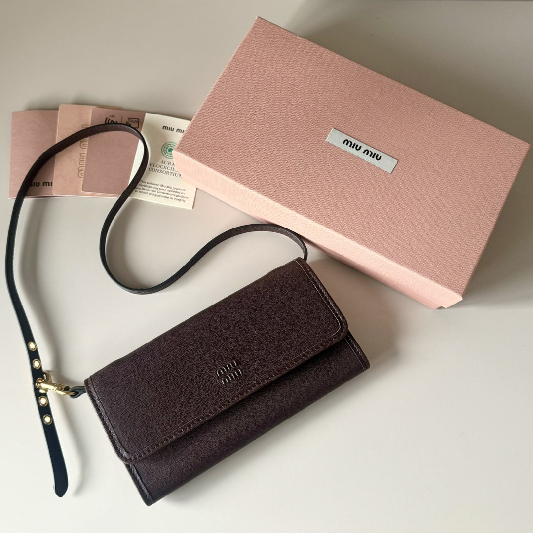 M1v M1v nappa leather wallet with shoulder strap 19x9.5x2cm