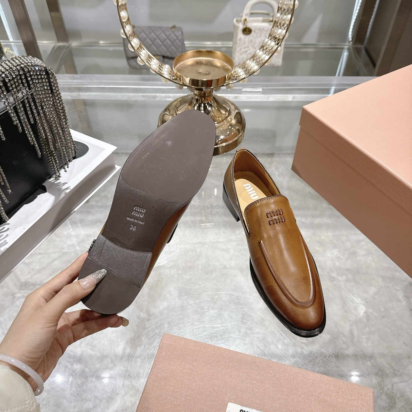 ua M1v M1v leather loafers