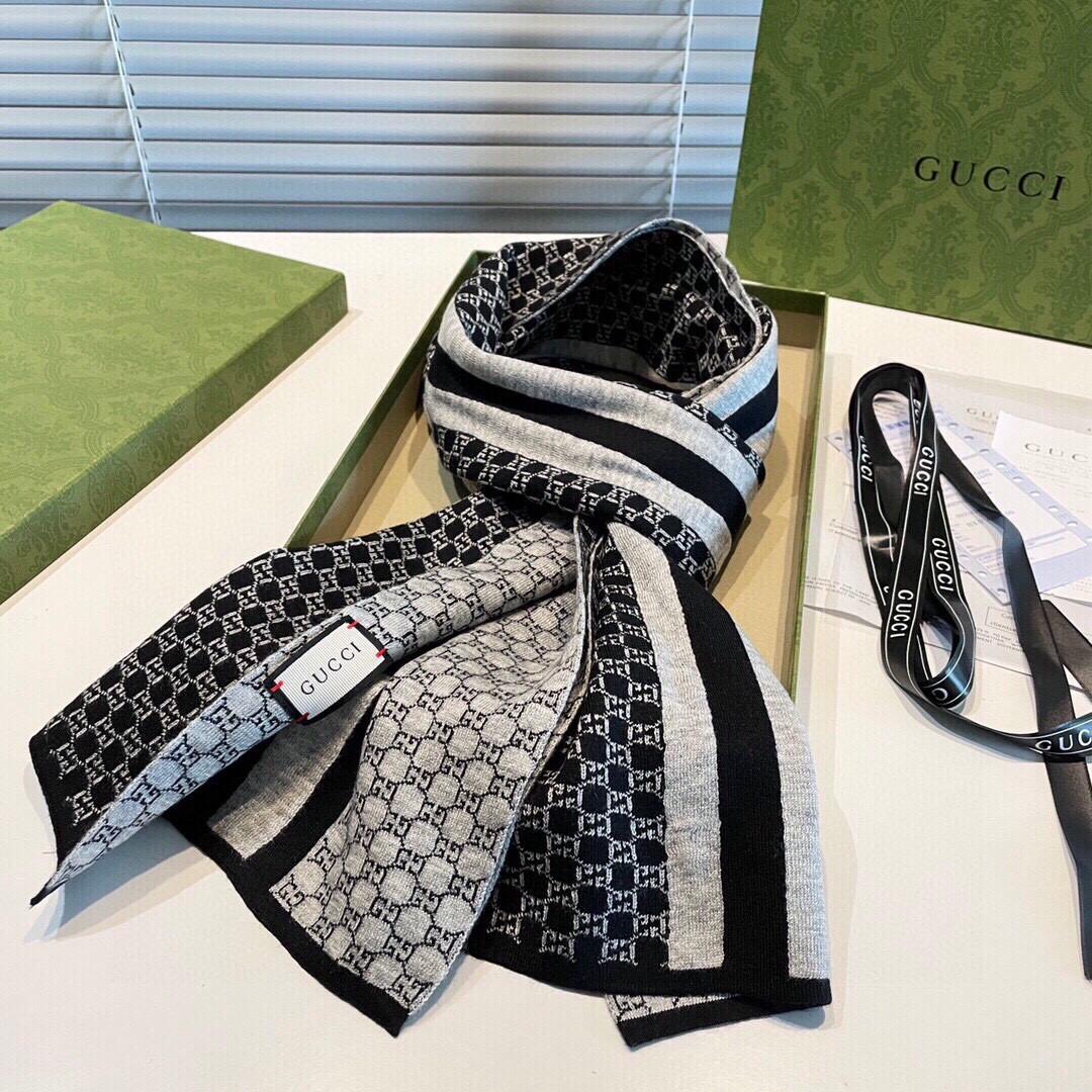 Gvc*1 scarf 32x180cm