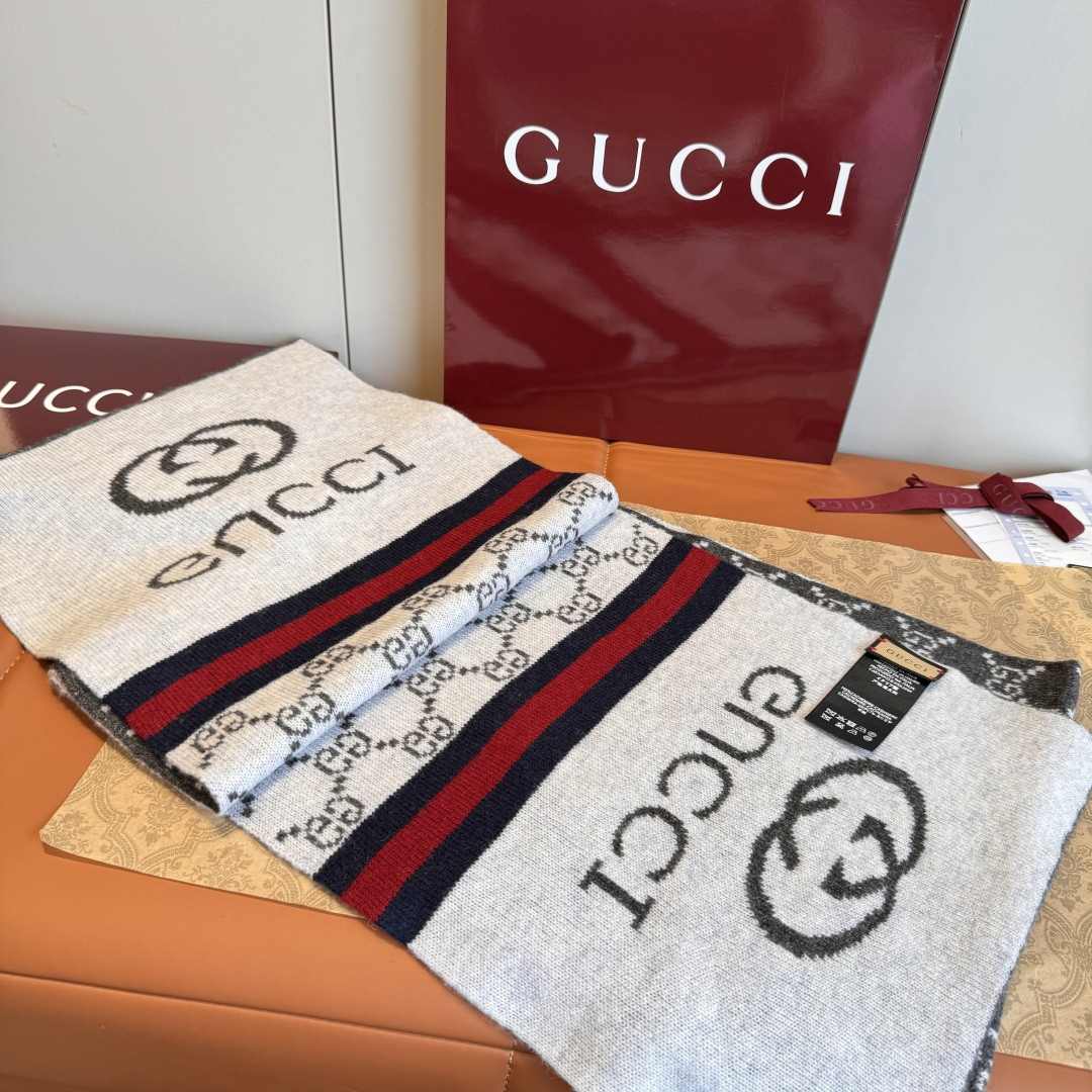 Gvc*1 scarf 30x190cm