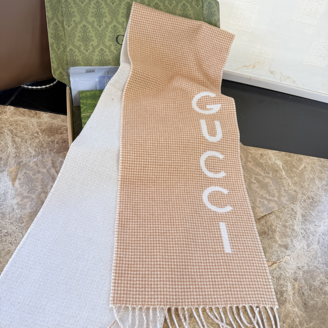 Gvc*1 scarf 30x180cm 100%cashmere