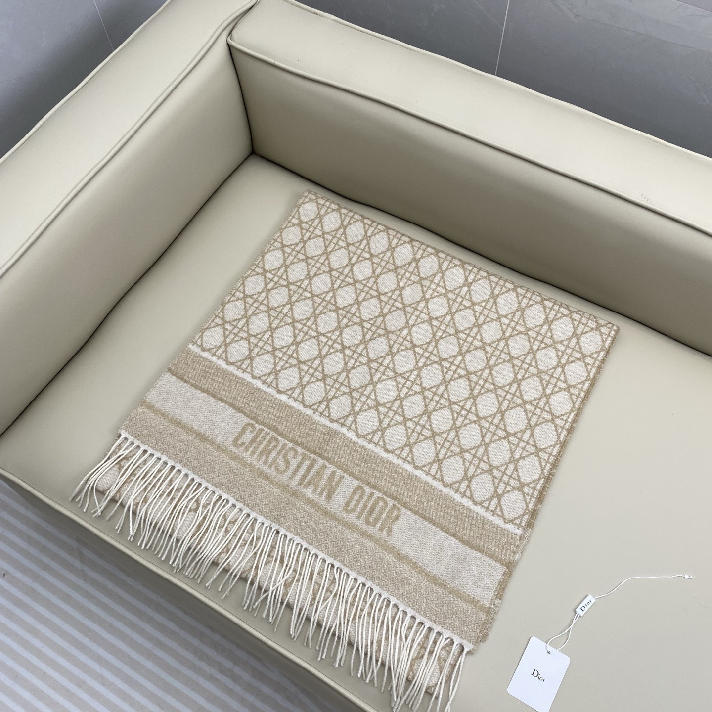 D10r cannage scarf 220x45cm 67% cashmere 43% virgin wool