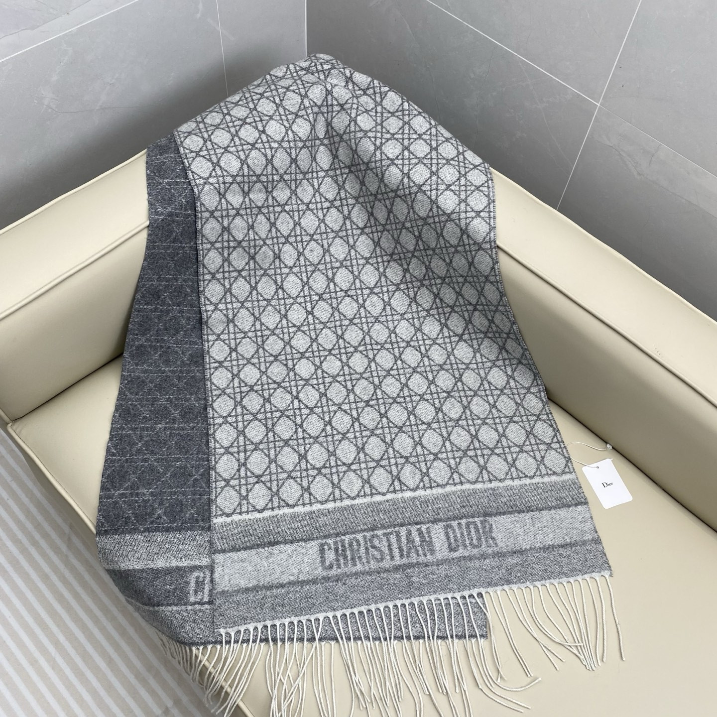 D10r cannage scarf 220x45cm 67% cashmere 43% virgin wool