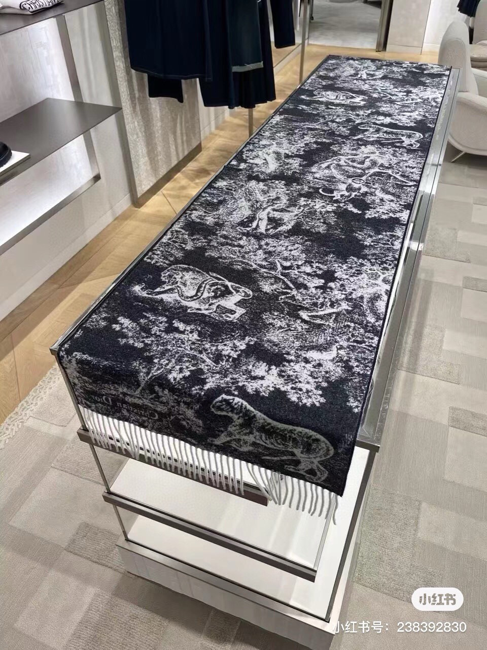 D10r printed scarf 200x45cm 59% cashmere 41% wool