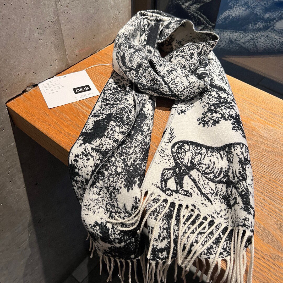 D10r printed scarf 200x45cm 59% cashmere 41% wool