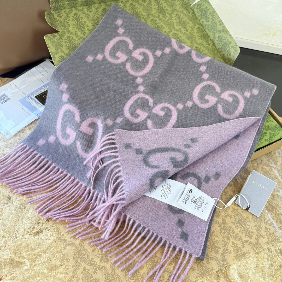 Gvc*1 scarf 45x200cm 100% cashmere