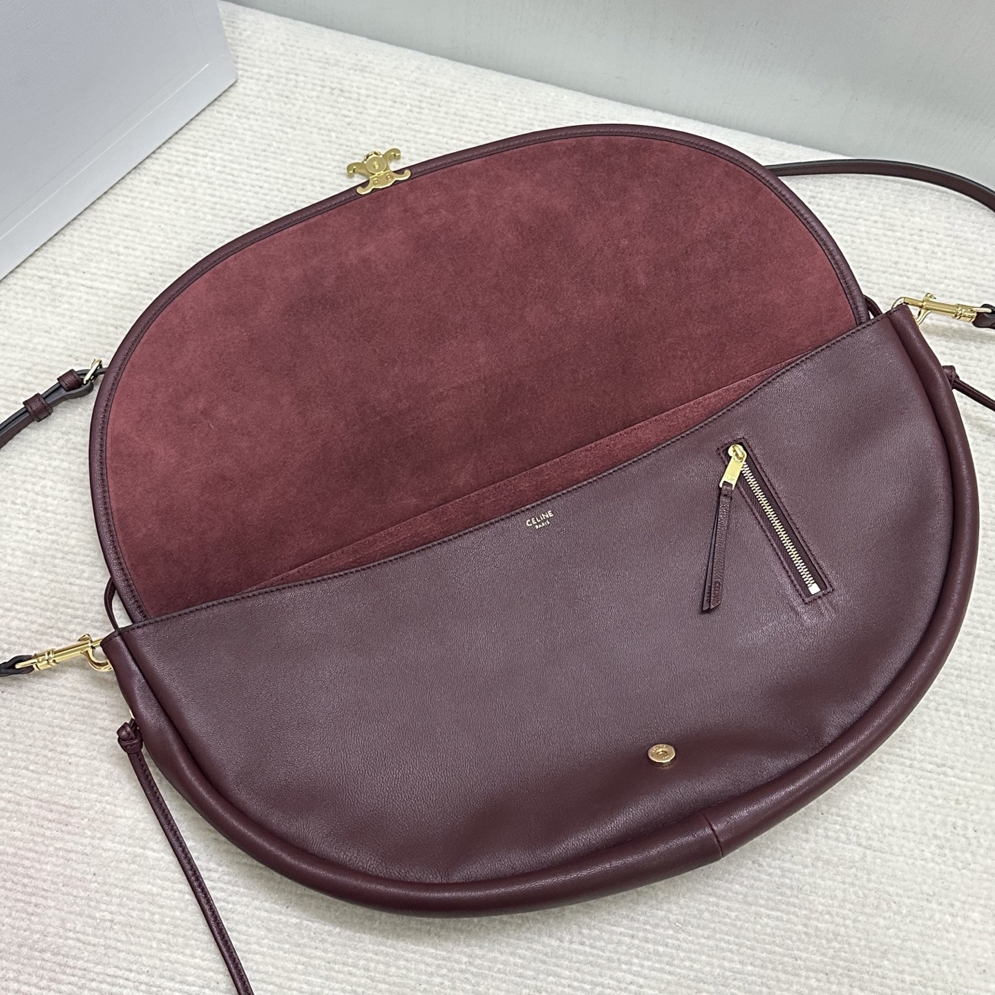 Ce1i*e HALFMOON SOFT TRIOMPHE BAG IN S*pPLE SHINY LAMBSKIN 46x19x10cm