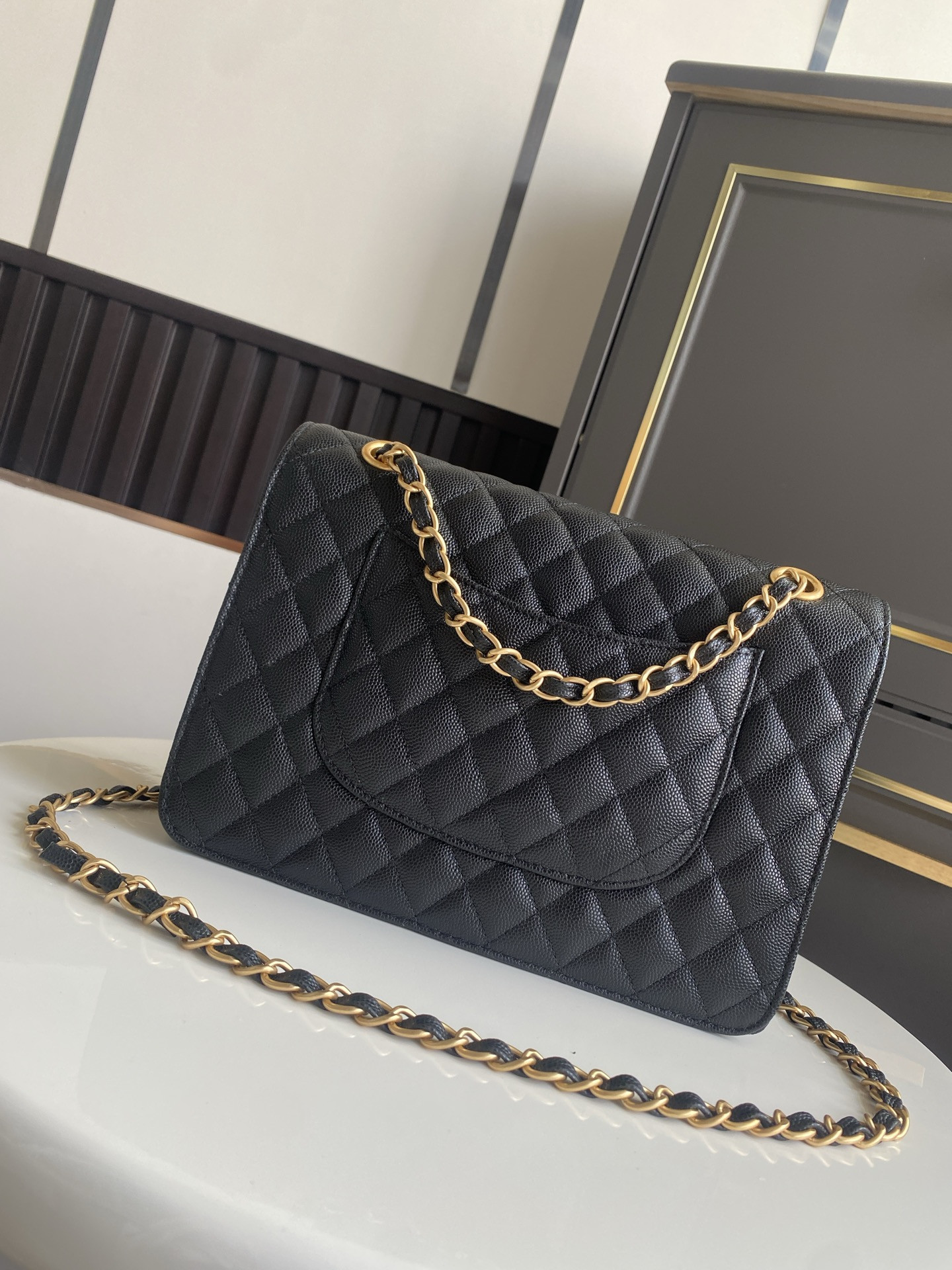 Ch**el flap bag 17x25x5cm