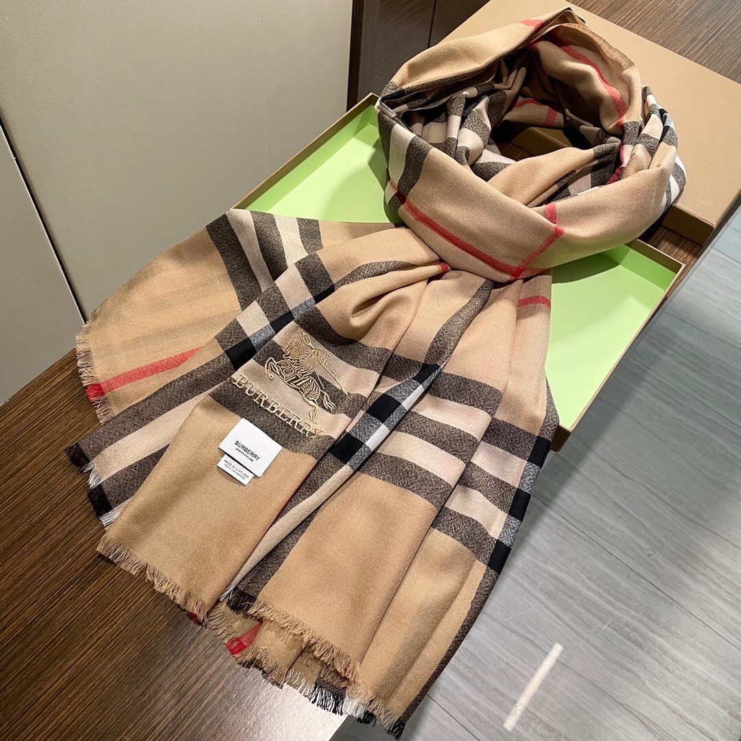 Bv*b*rry scarf 90x200cm