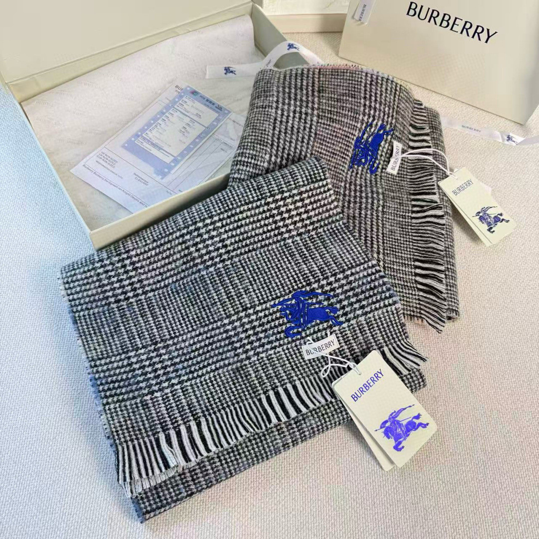 Bv*b*rry scarf 30x190cm