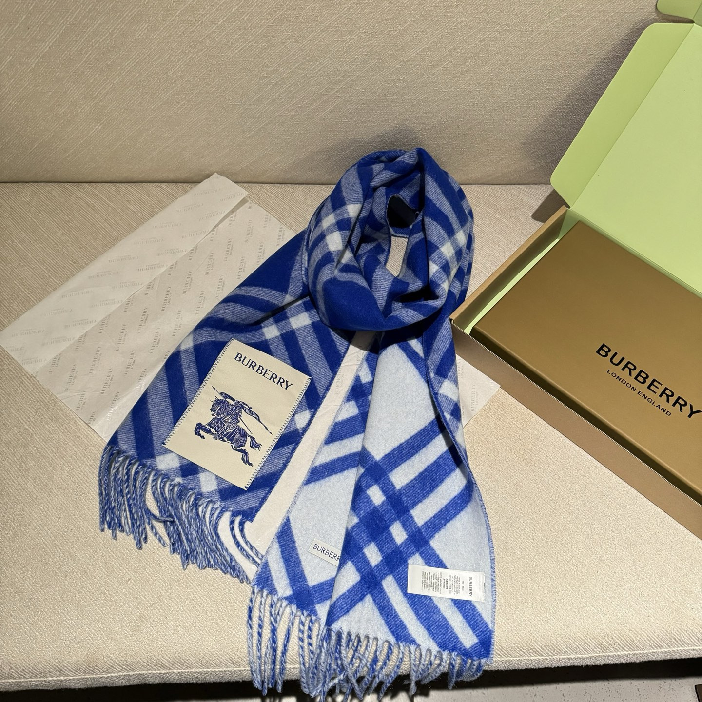 Bv*b*rry scarf 30x168cm 100% cashmere