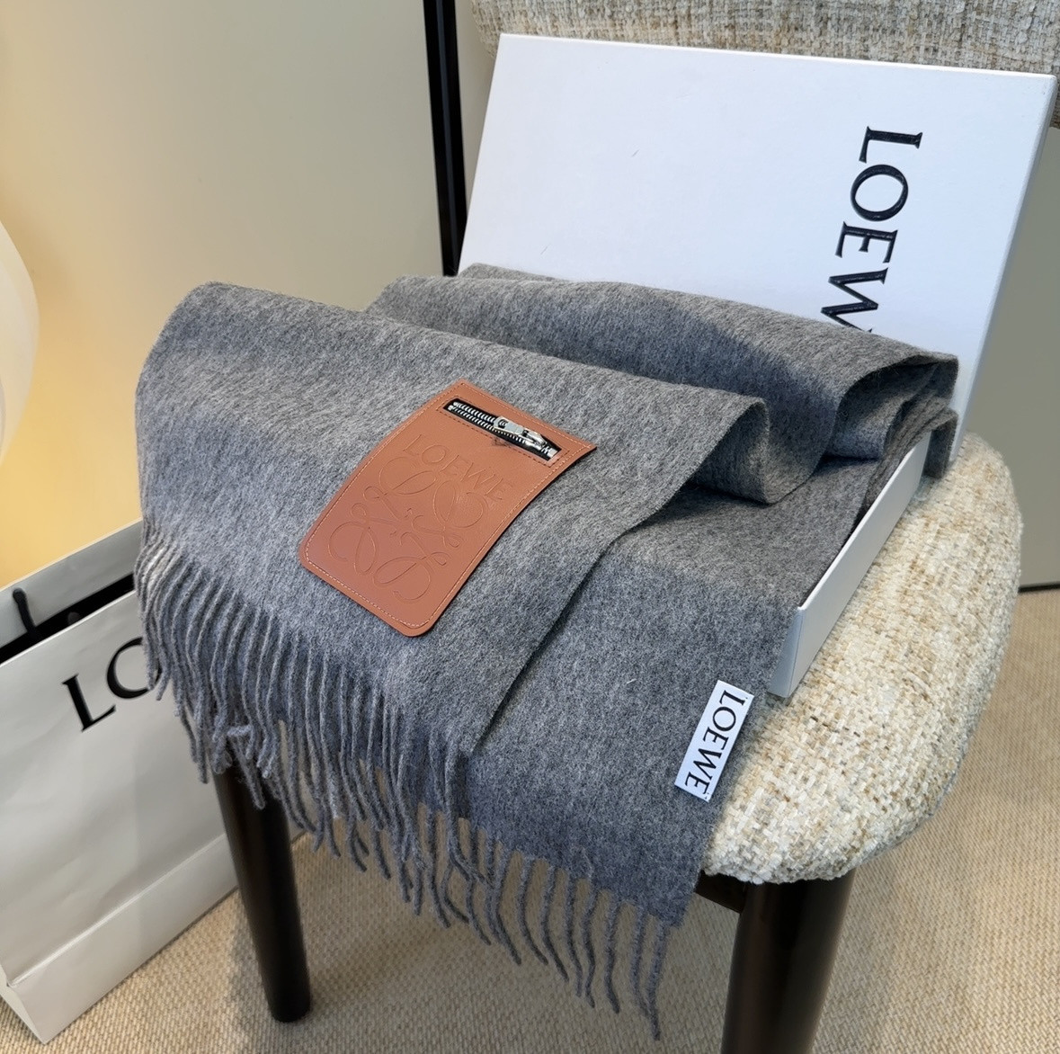 L0ew* scarf 30x180cm