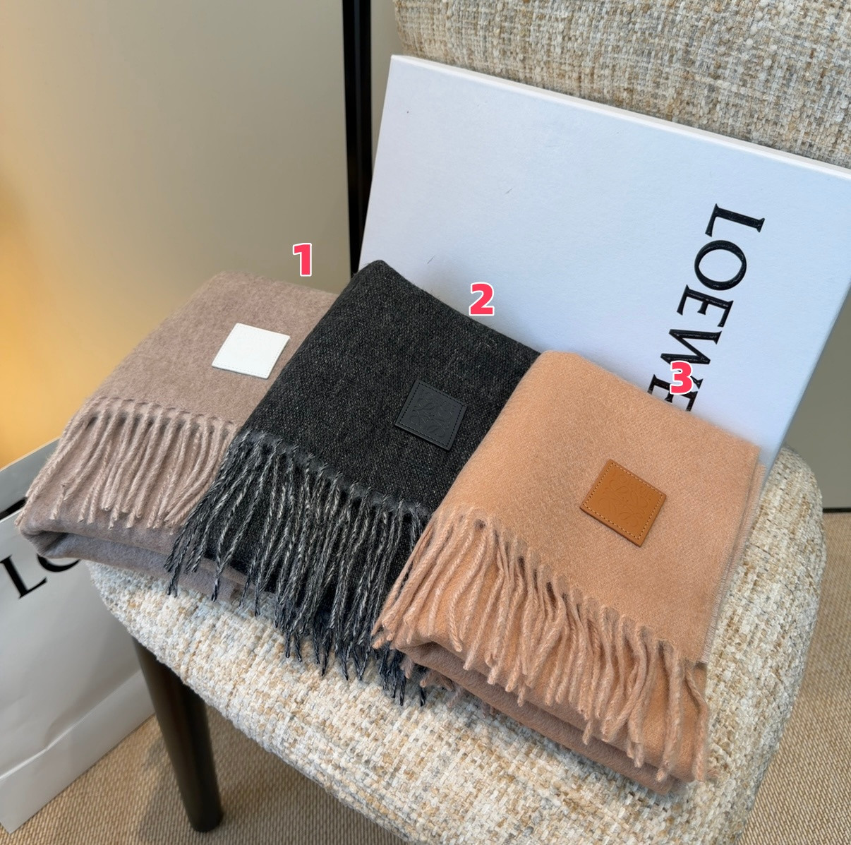 L0ew* scarf 30x180cm