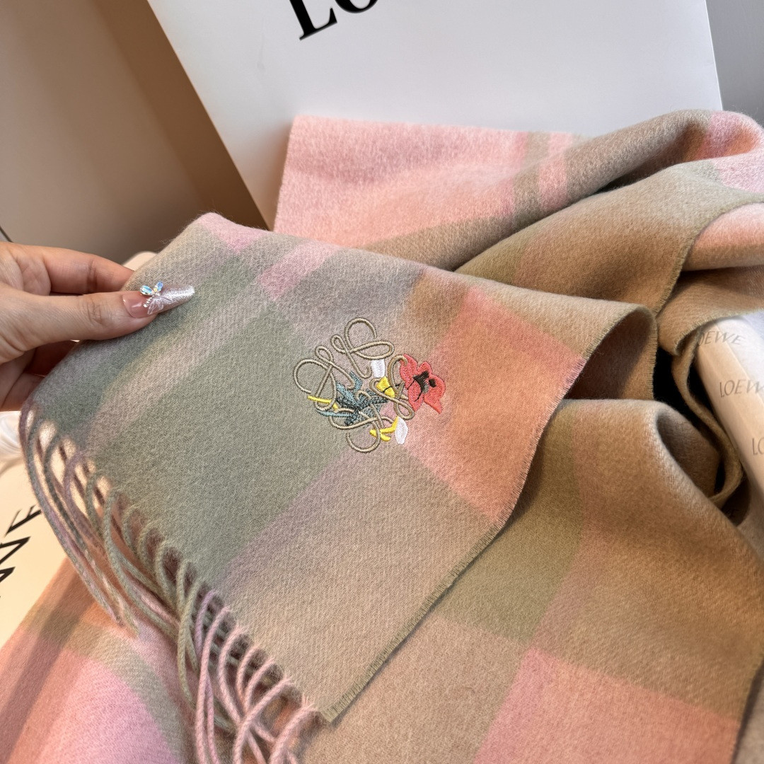 L0ew* scarf 30x180cm