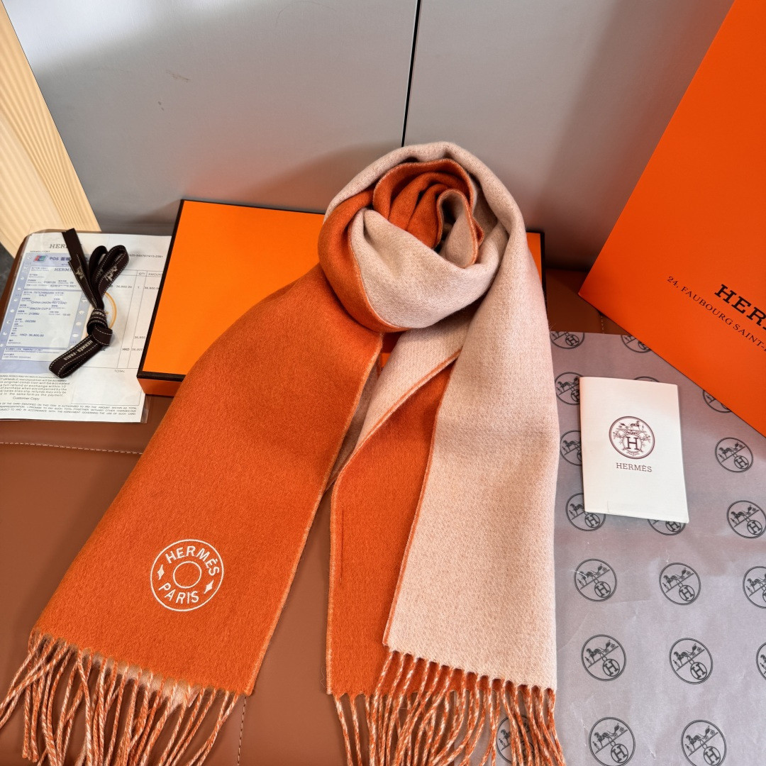 H**me5 scarf 30x180cm