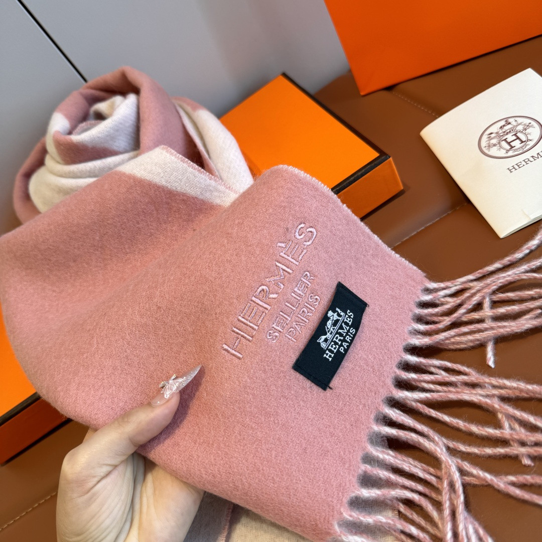 H**me5 scarf 30x180cm