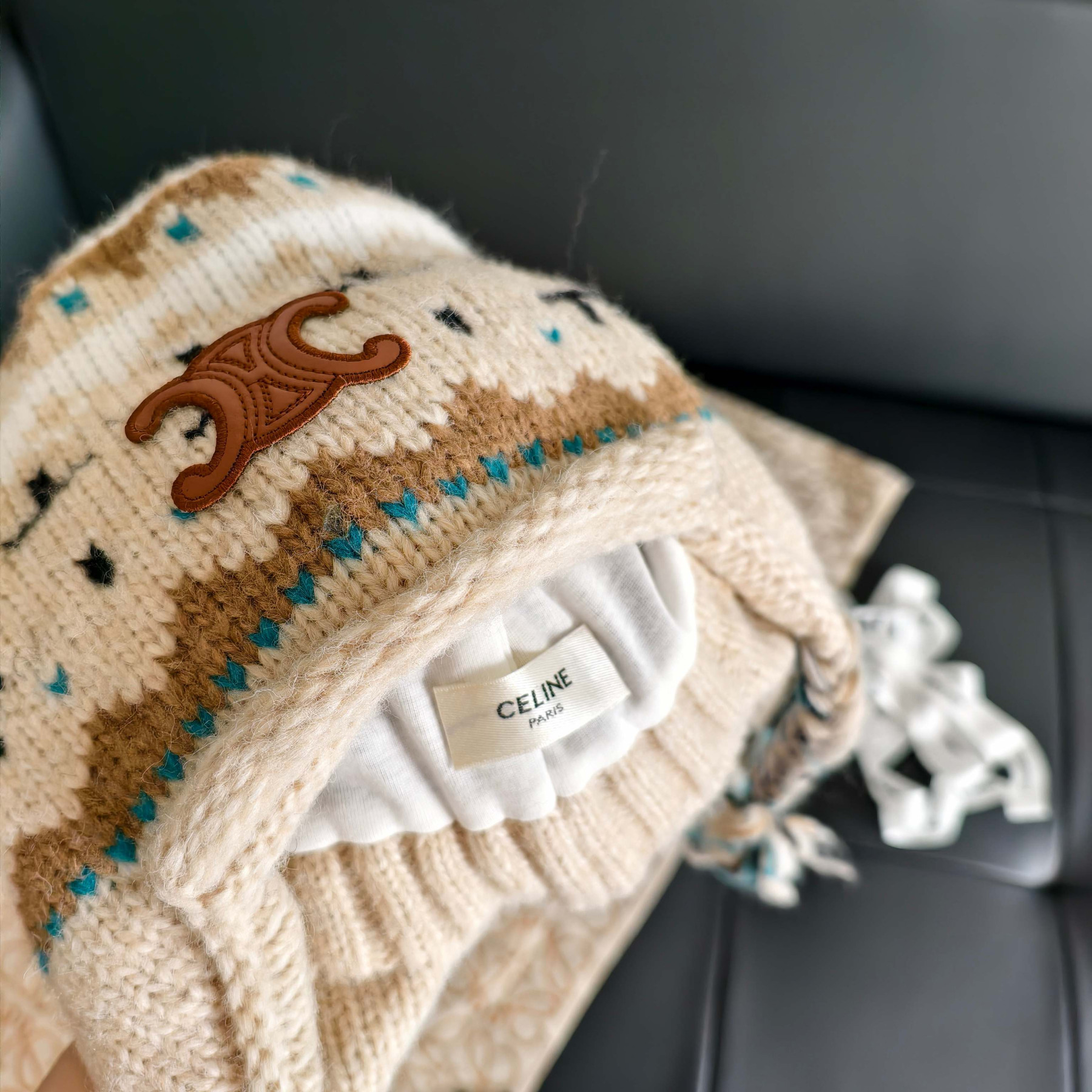Ce1i*e knit trapper hat