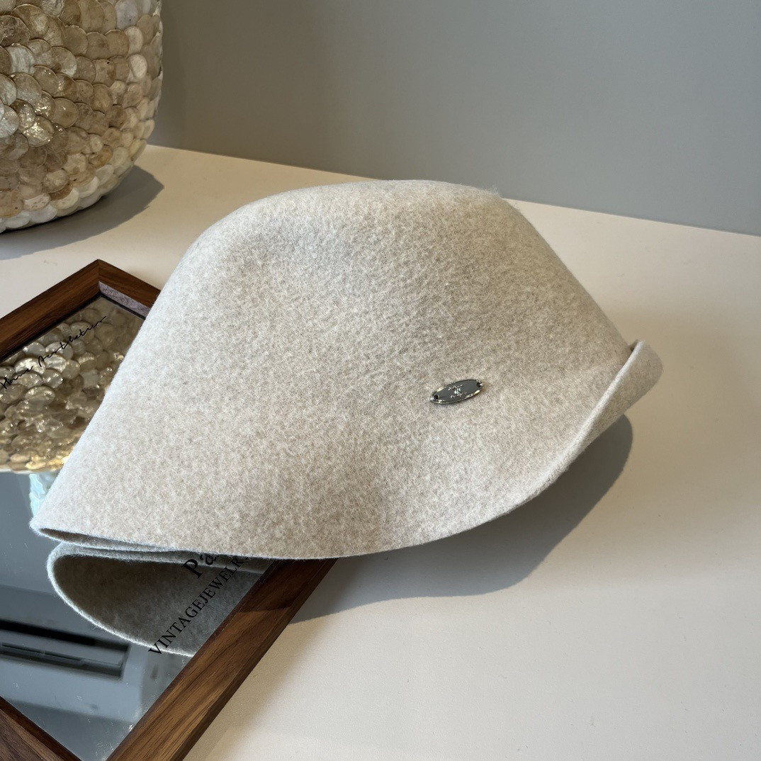 Ce1i*e bucket hat 57cm head circumference