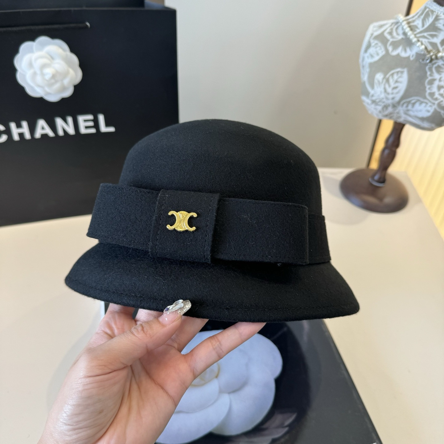 Ce1i*e wool bucket hat 57cm head circumference