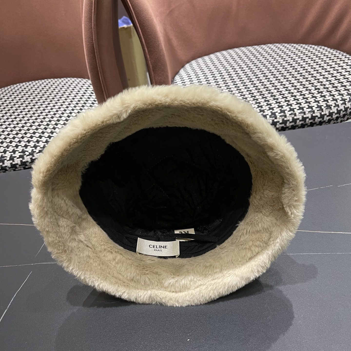 Ce1i*e bucket hat