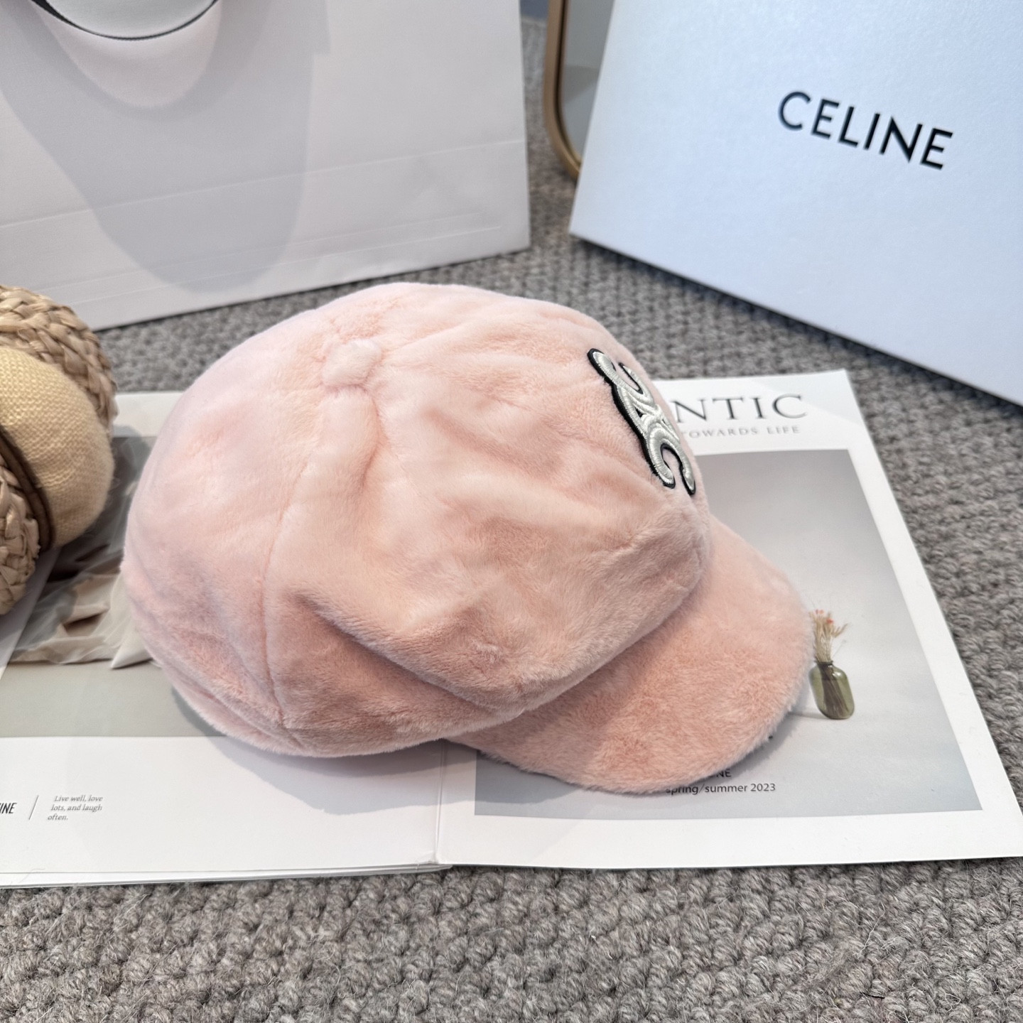 Ce1i*e newsboy cap