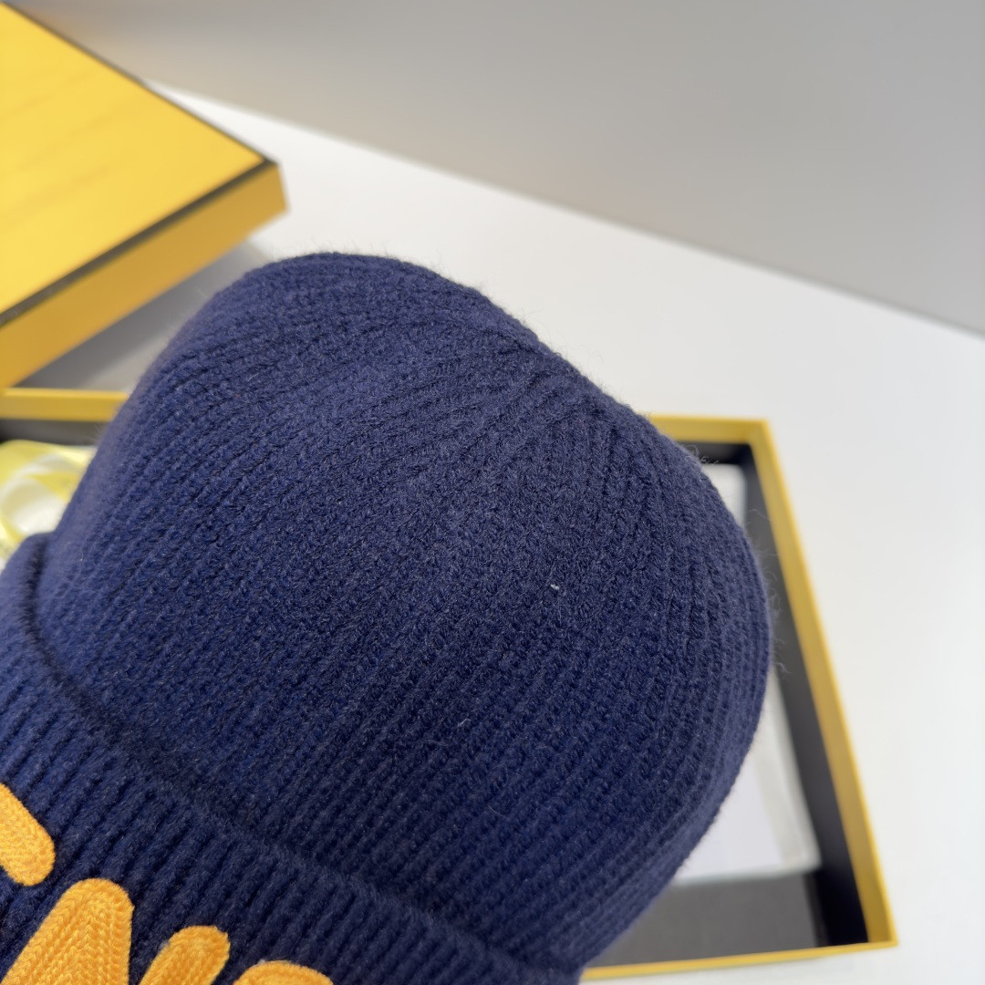 F**di beanie