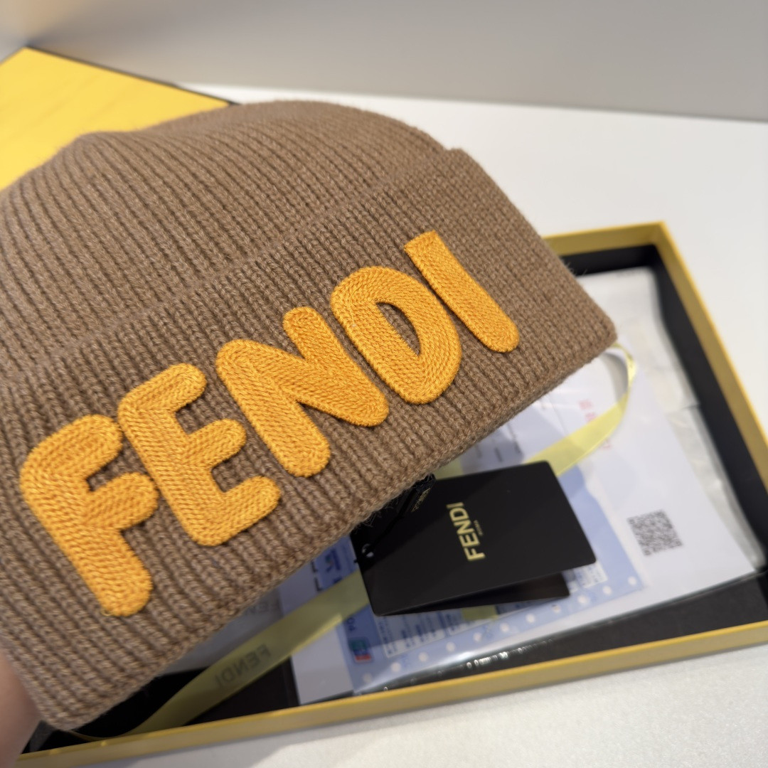 F**di beanie
