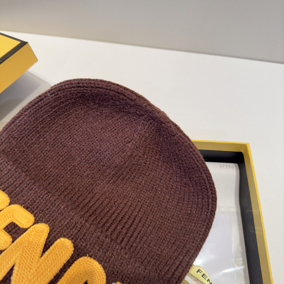F**di beanie