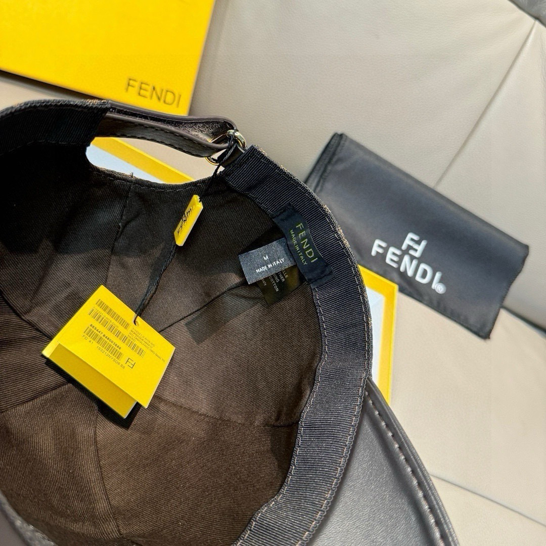 F**di baseball cap