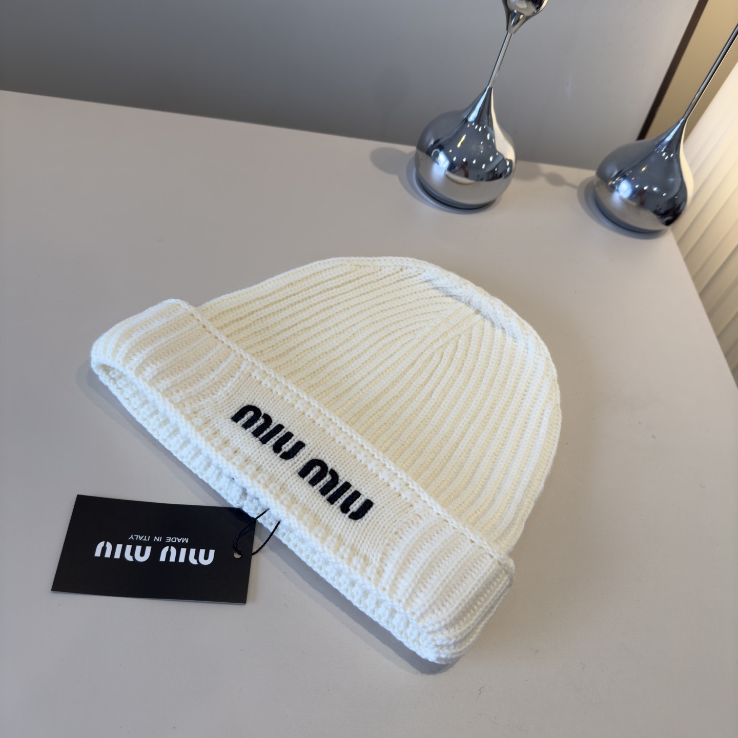 M1v M1v beanie