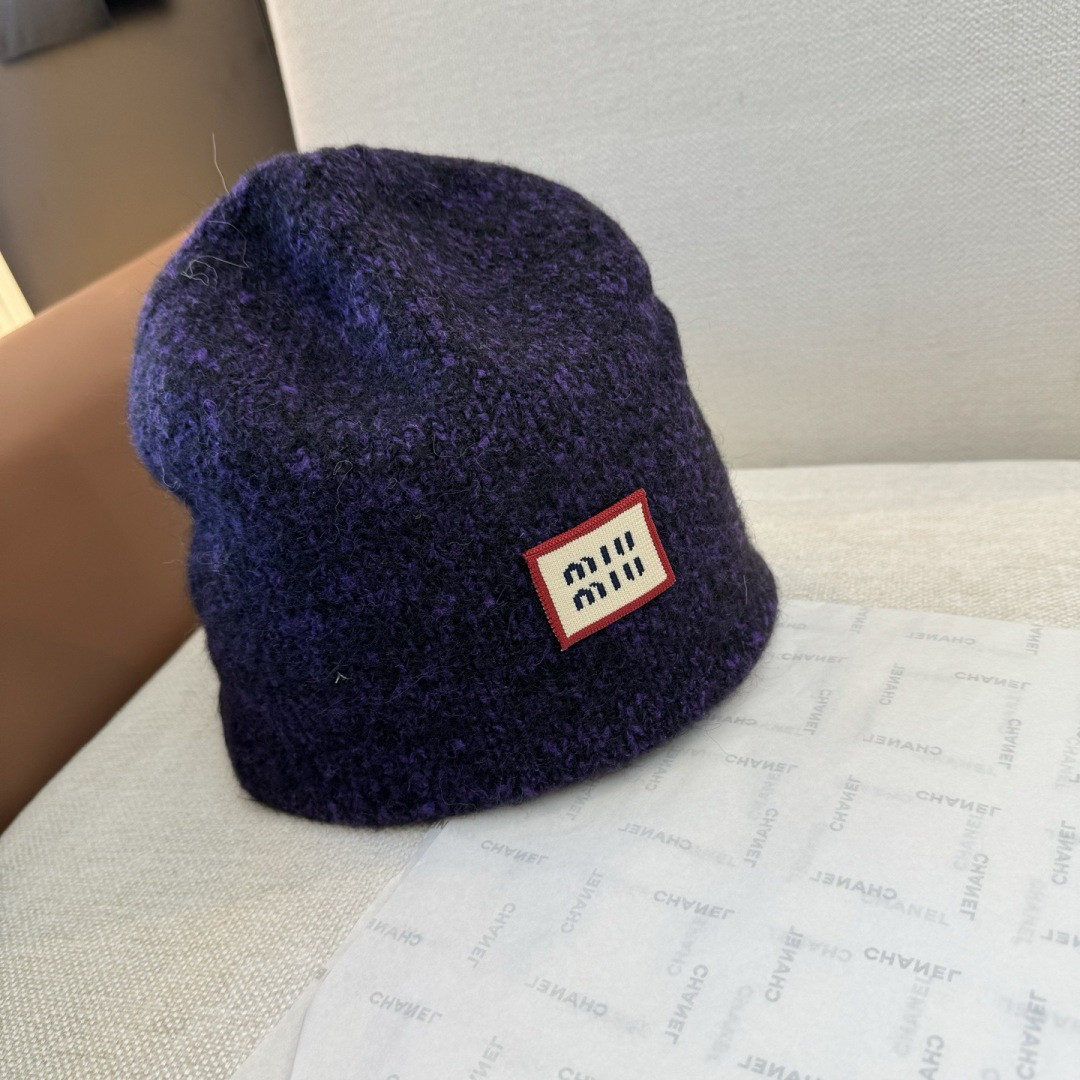 M1v M1v beanie