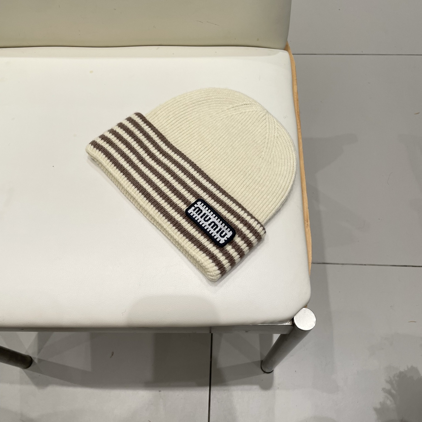 M1v M1v beanie