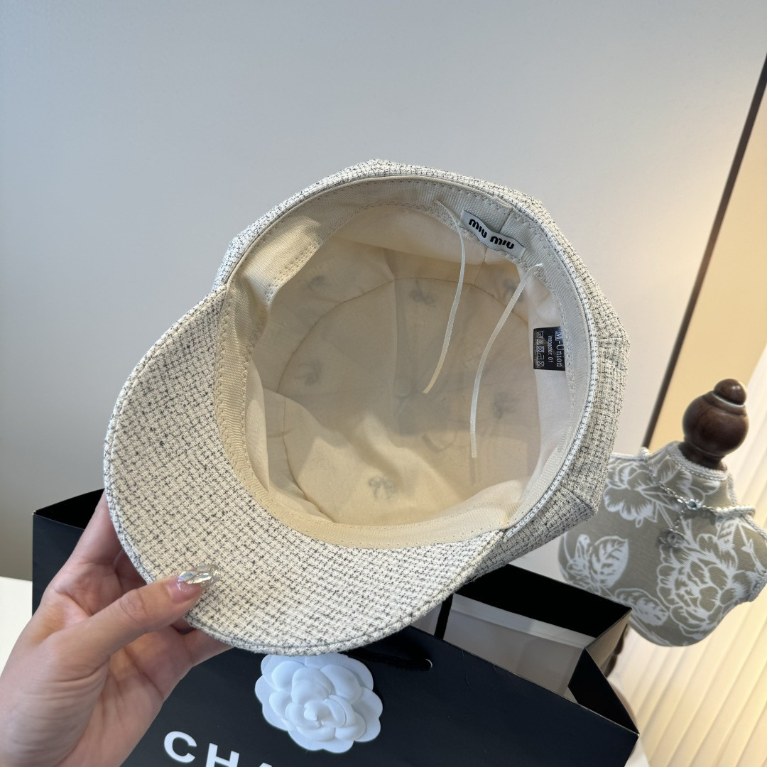 M1v M1v newsboy cap 57cm head circumference