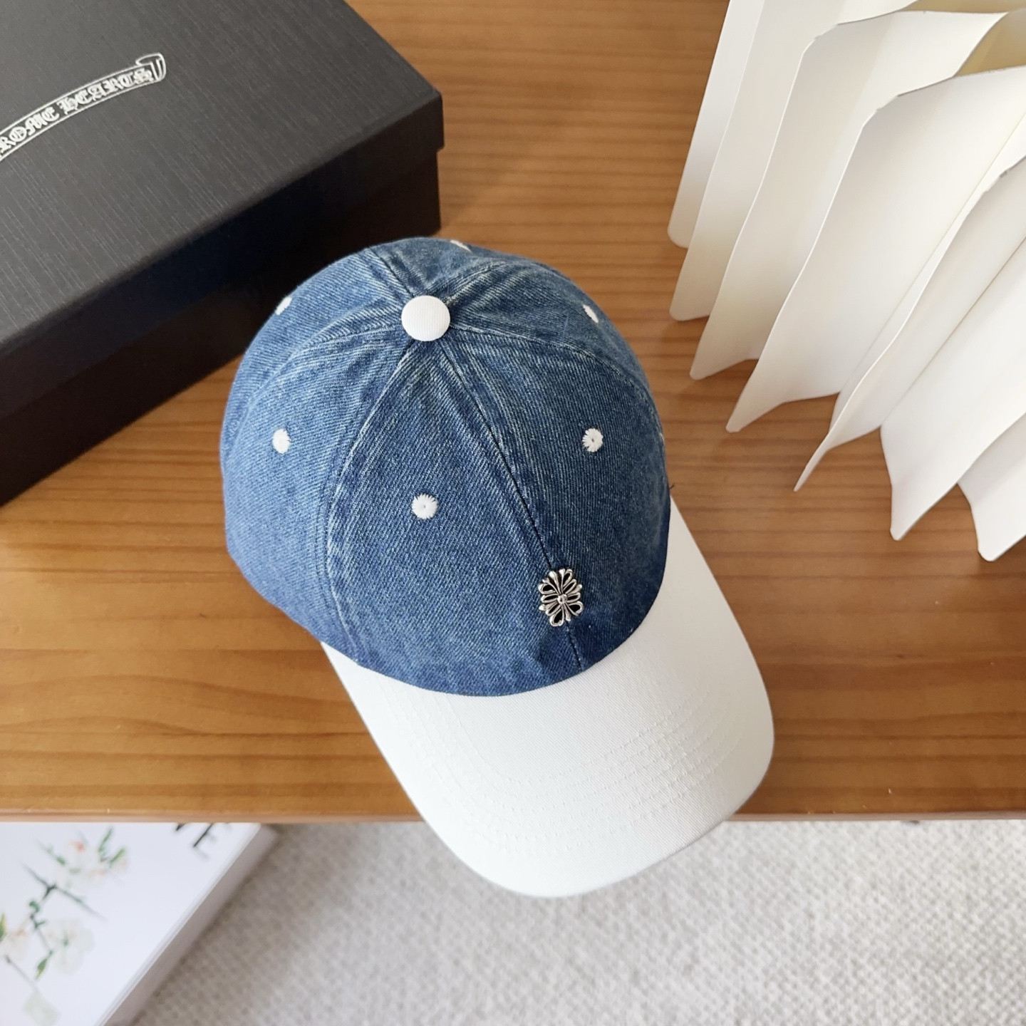 Ch*0me He**ts baseball cap