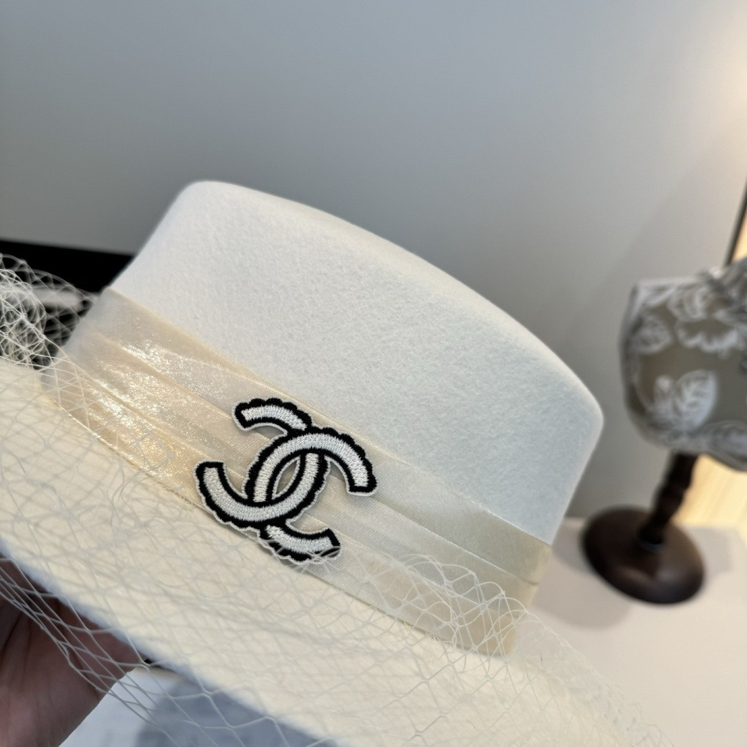 Ch**el wool felt hat 57cm head circumference