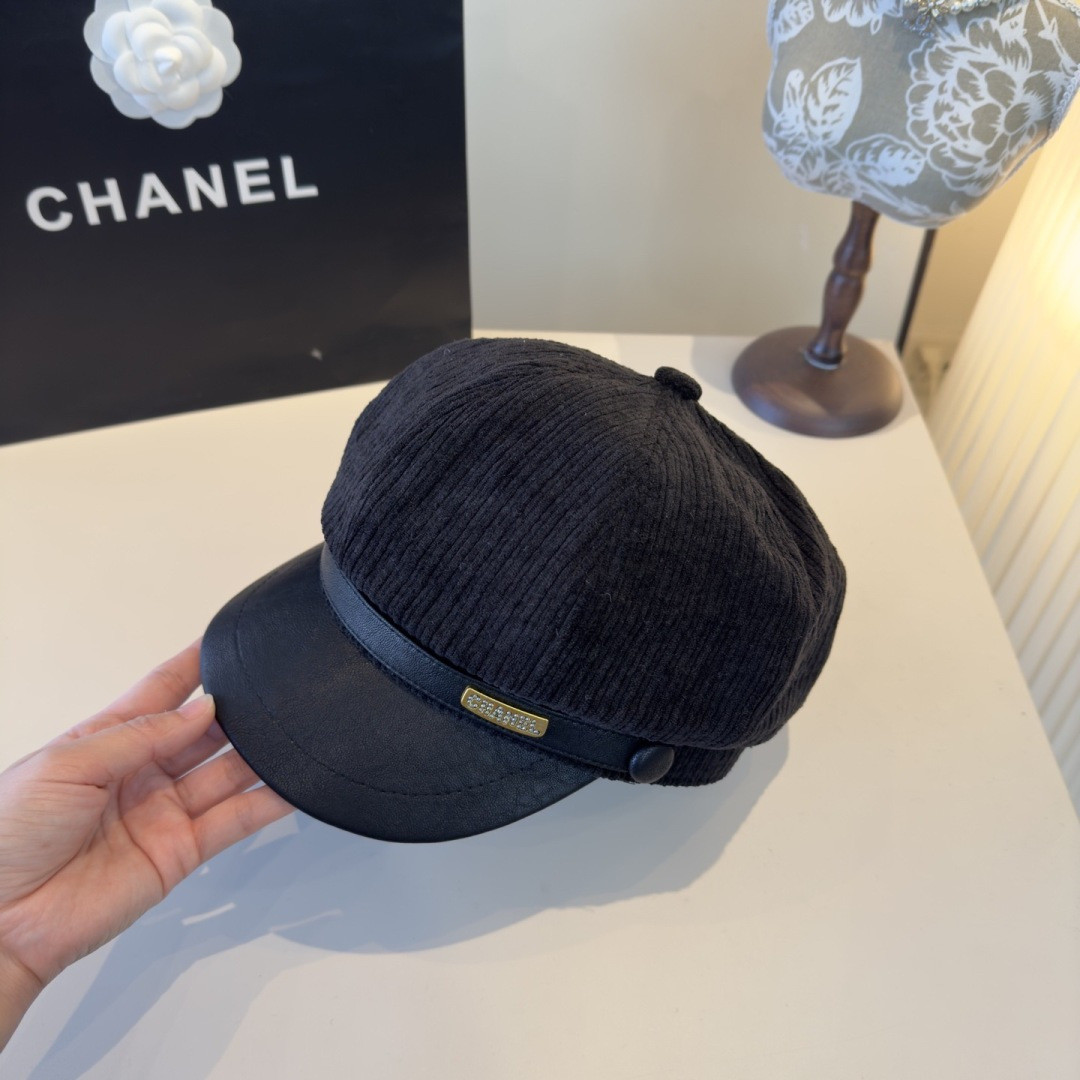 Ch**el newsboy cap 57cm head circumference