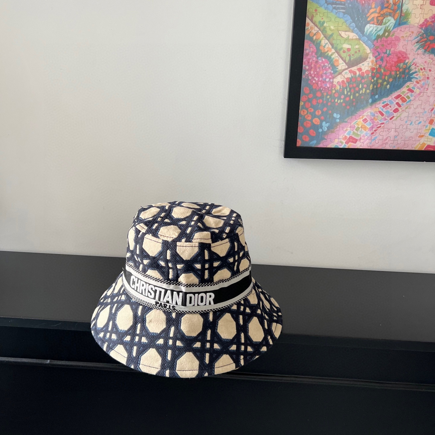 D10r bucket hat
