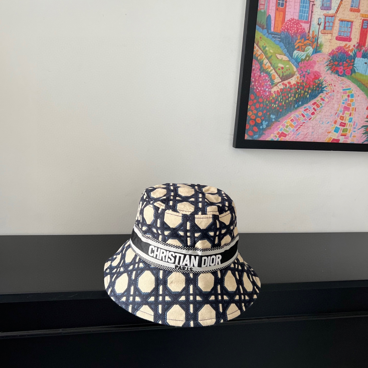 D10r bucket hat