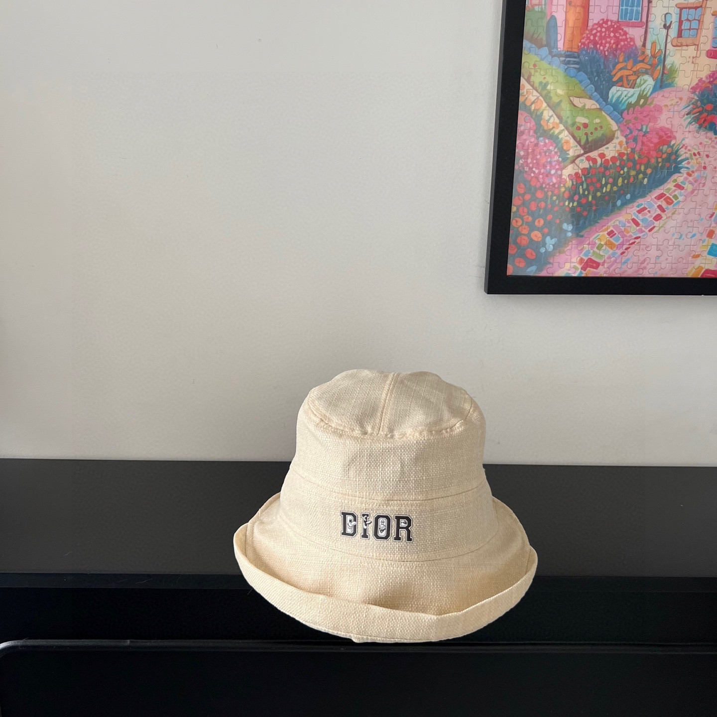 D10r bucket hat