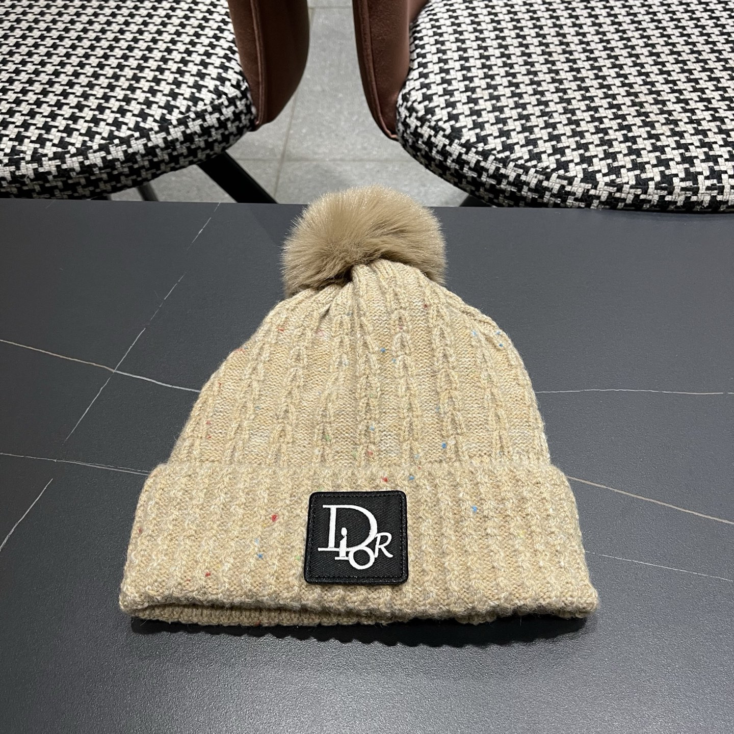 D10r beanie