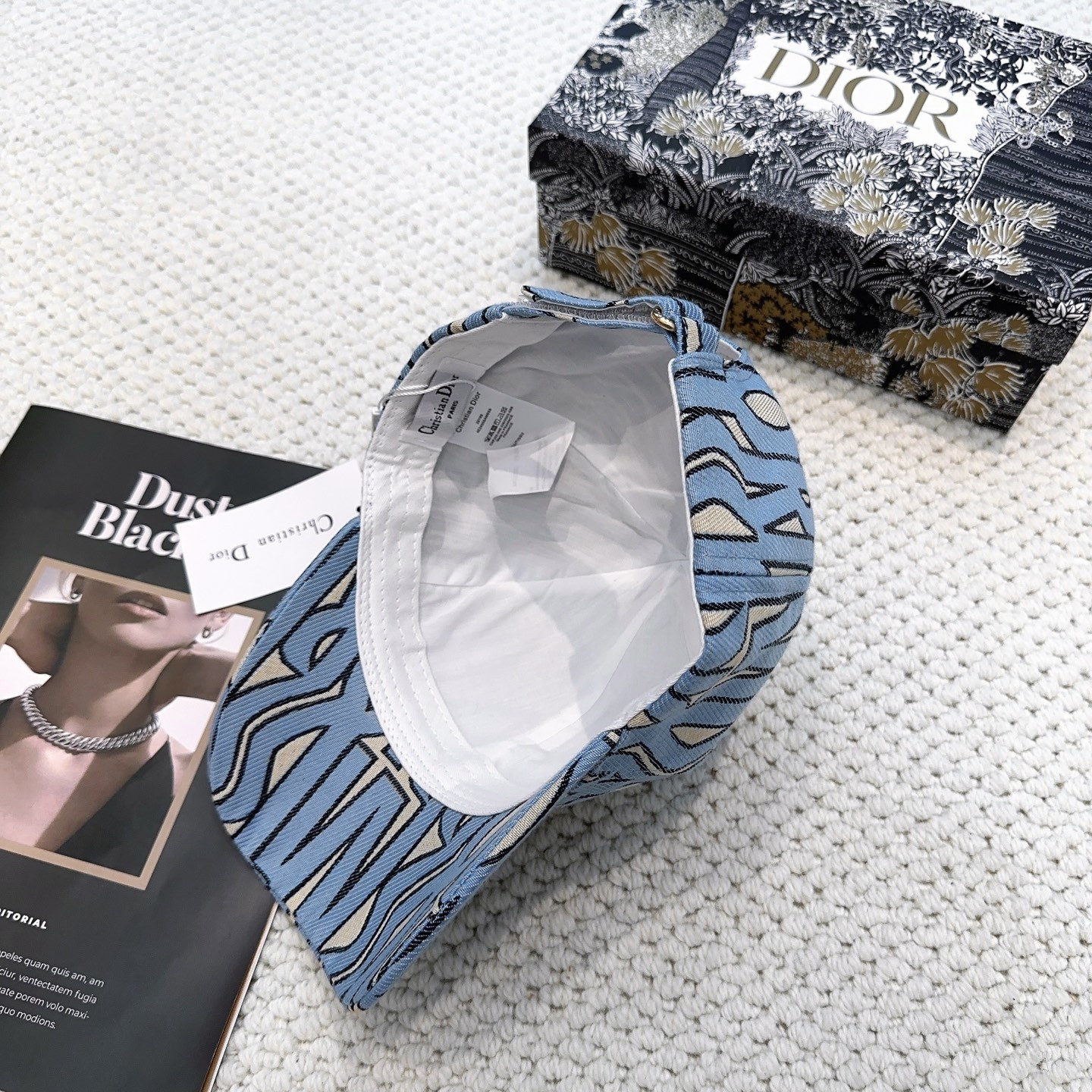 D10r baseball cap